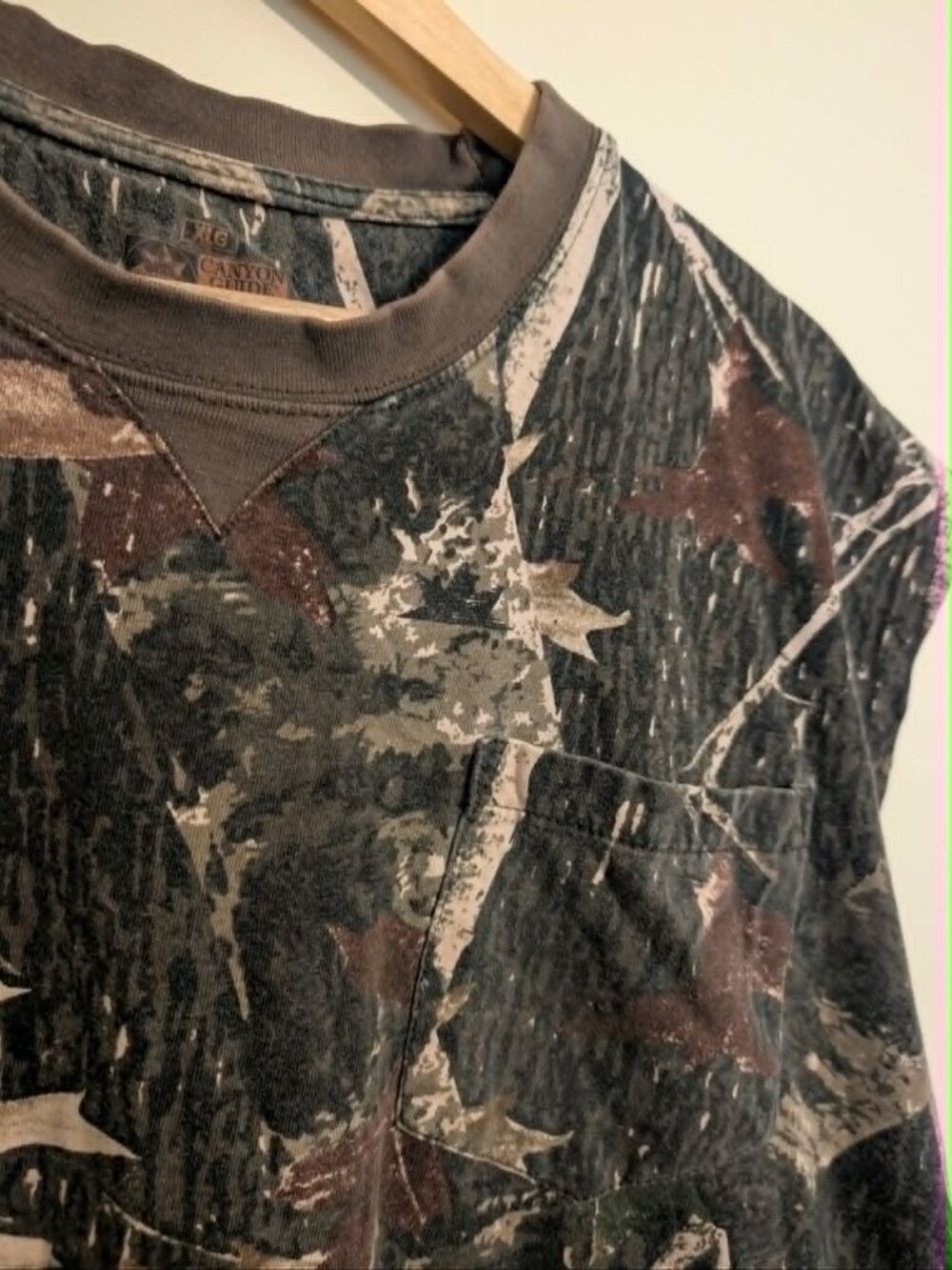 '90's Canyon Guide Sleeveless Pocket T-Shirt, Size XL